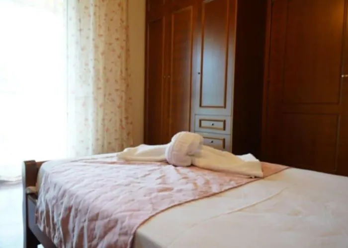 V_paradise Nea Iraklitsa